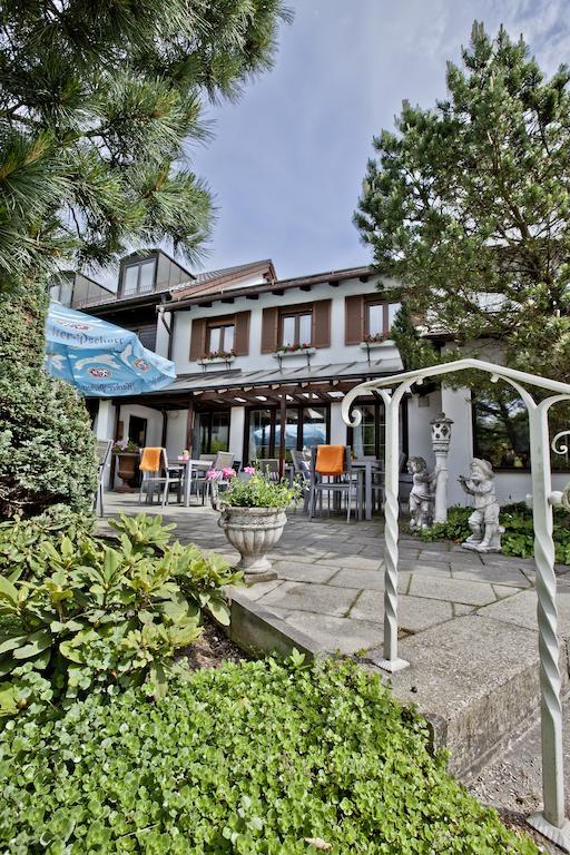 格雷弗尔芬 乌姆泰勒旅馆酒店 外观 照片